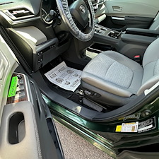 Professional-Window-Tinting-Interior-Cleaning-Services-That-Transform-Your-Vehicle 3